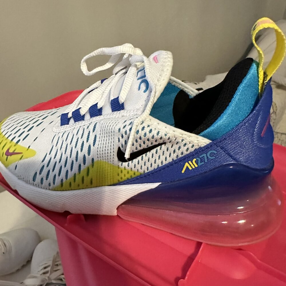 Kids Nike airmax 270